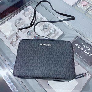 MK Jet Set LG EW Saffiano Crossbody Bag LOGO BLK